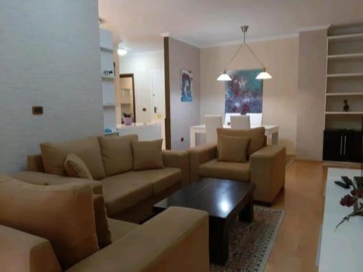 Erina Luxury Apartment Тирана Екстер'єр фото